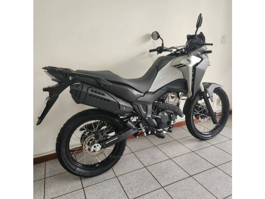 HONDA - XRE 300 - 2024/2024 - Cinza - R$ 32.500,00