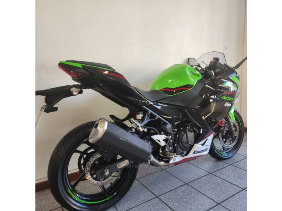 KAWASAKI - NINJA 400 - 2022/2022 - Verde - R$ 37.000,00