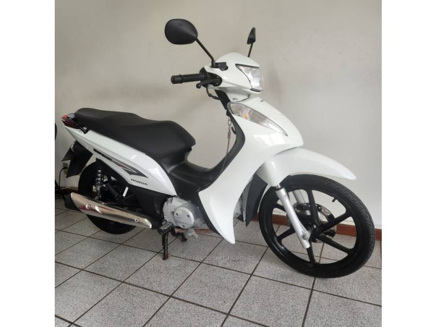 HONDA - BIZ 125 - 2013/2013 - Branca - R$ 12.900,00