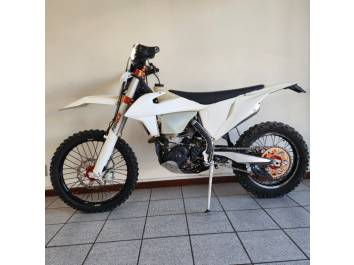 MXF - 250 - 2020/2020 - Branca - R$ 22.000,00