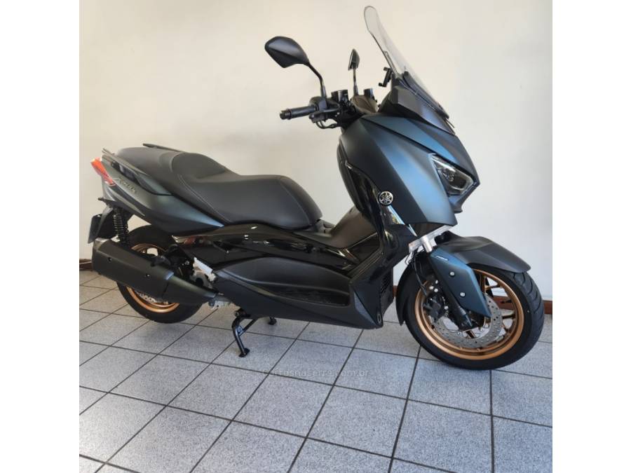 YAMAHA - X MAX - 2024/2024 - Verde - R$ 33.500,00