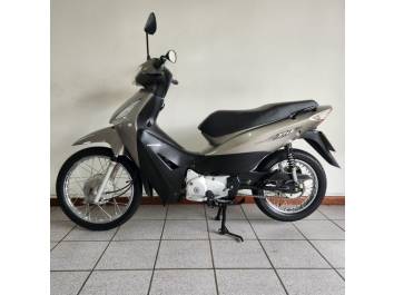 HONDA - BIZ 125 - 2008/2009 - Prata - R$ 9.900,00