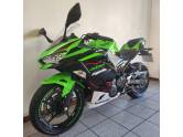 KAWASAKI - NINJA 400 - 2022/2022 - Verde - R$ 37.000,00