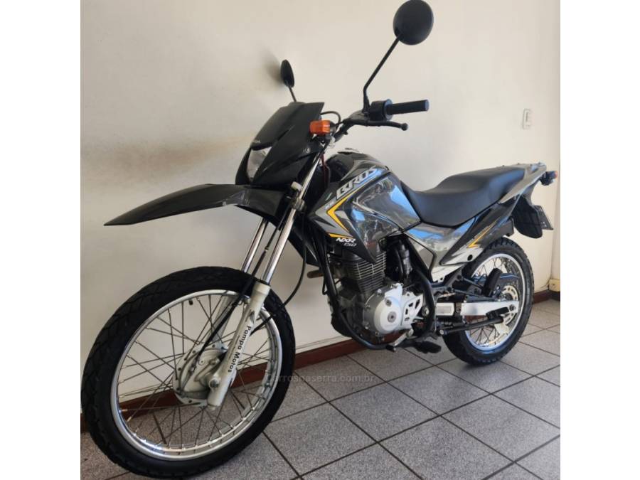 HONDA - NXR 150 - 2011/2012 - Preta - R$ 13.900,00