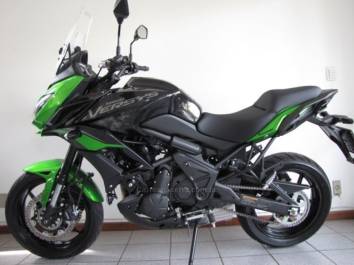 KAWASAKI - VERSYS 650 - 2021/2021 - Verde - R$ 43.500,00