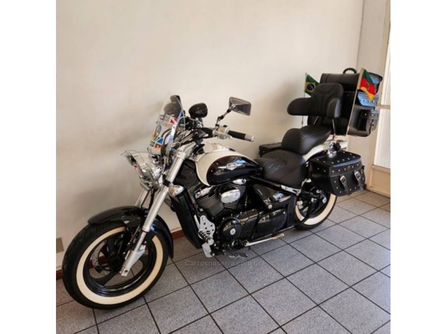 SUZUKI - BOULEVARD - 2010/2011 - Preta - R$ 39.000,00