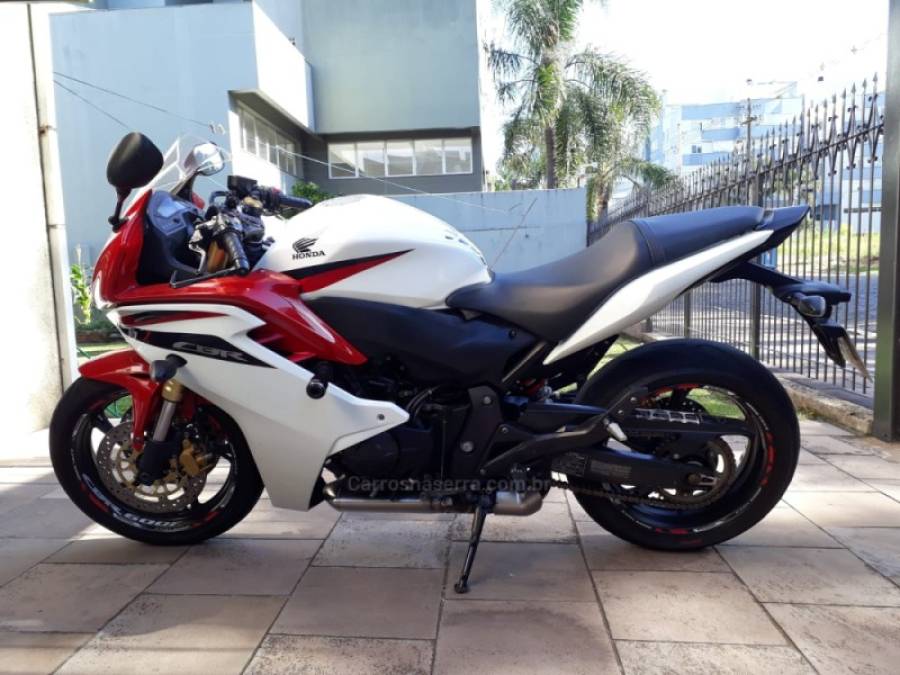 HONDA - CB 600F - 2013/2013 - Vermelha - R$ 39.900,00