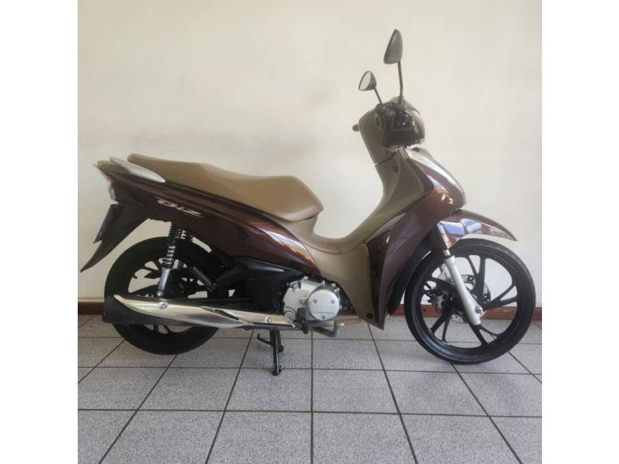 HONDA - BIZ 125 - 2020/2021 - Marrom - R$ 15.900,00