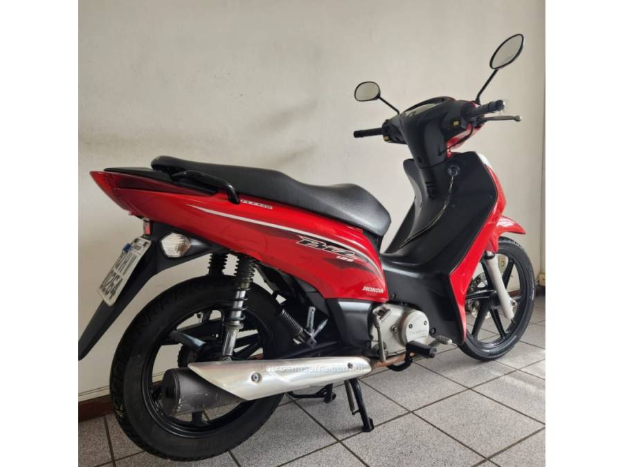 HONDA - BIZ 125 - 2016/2016 - Vermelha - R$ 13.500,00