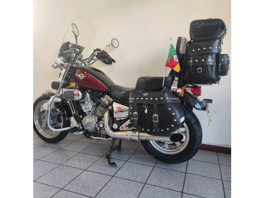 KAWASAKI - VULCAN 750 - 1997/1998 - Preta - R$ 26.900,00
