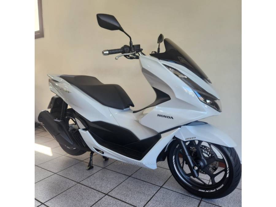 HONDA - PCX - 2024/2025 - Branca - R$ 21.500,00