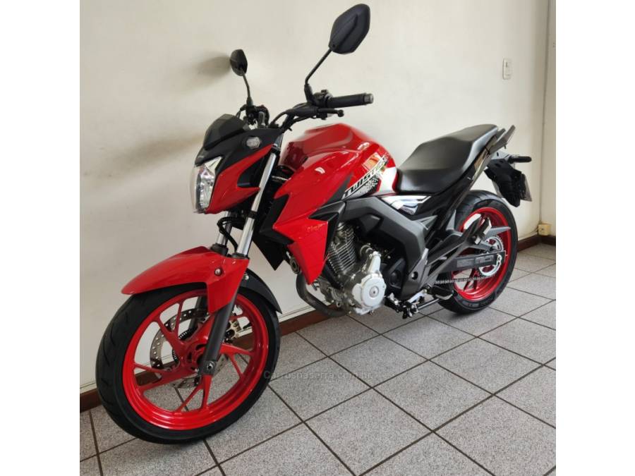 HONDA - CB 250F TWISTER - 2021/2021 - Vermelha - R$ 21.500,00