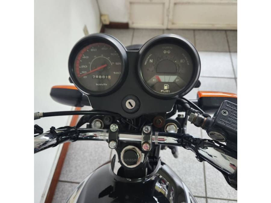HONDA - CG 125 - 2004/2004 - Preta - R$ 7.900,00