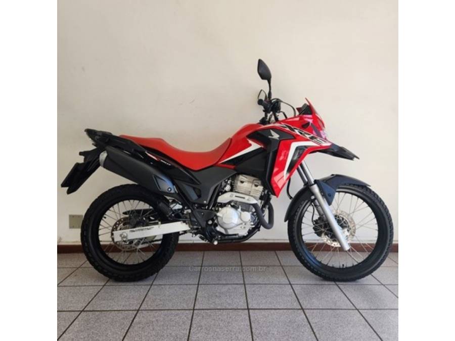 HONDA - XRE 300 - 2022/2023 - Vermelha - R$ 32.000,00