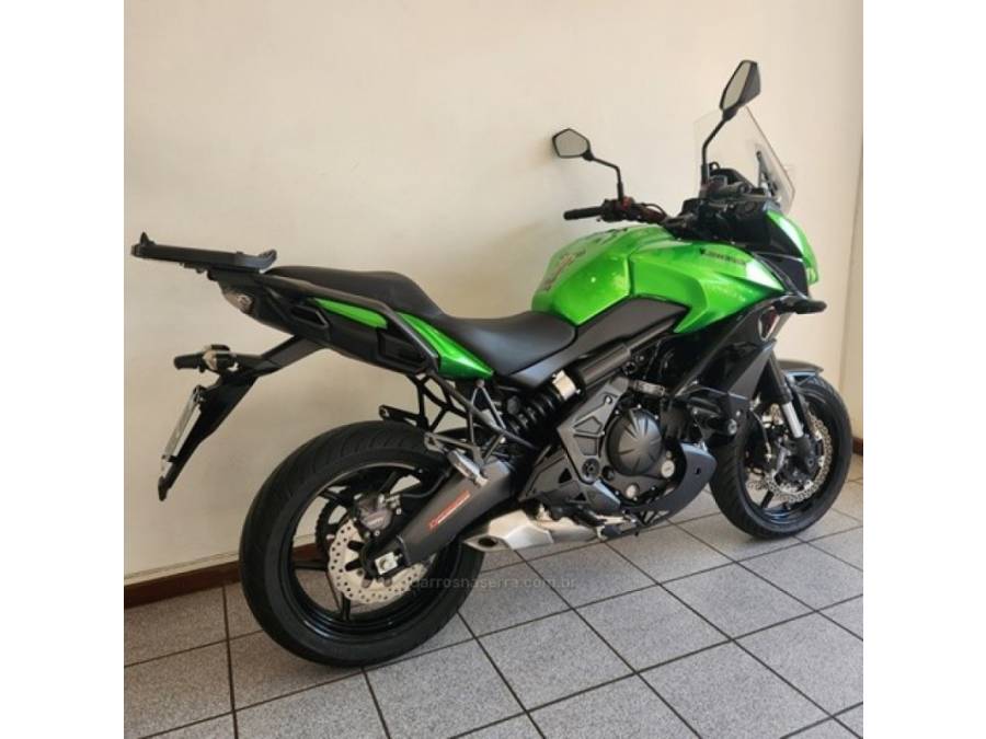 KAWASAKI - VERSYS 650 - 2015/2016 - Verde - R$ 34.900,00