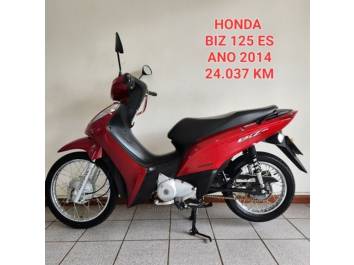 HONDA - BIZ 125 - 2014/2014 - Vermelha - R$ 12.900,00