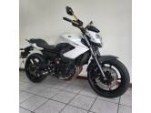 YAMAHA - XJ6 N - 2012/2013 - Branca - R$ 38.000,00