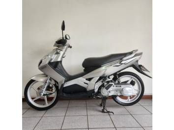 YAMAHA - NEO AT 115 - 2008/2008 - Prata - R$ 7.500,00