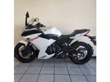 YAMAHA - XJ6 F - 2012/2012 - Branca - R$ 37.900,00