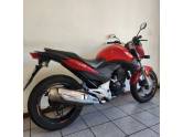 HONDA - CB 300R - 2010/2010 - Vermelha - R$ 12.900,00