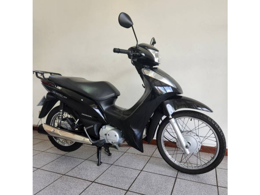 HONDA - BIZ 125 - 2013/2013 - Preta - R$ 11.500,00