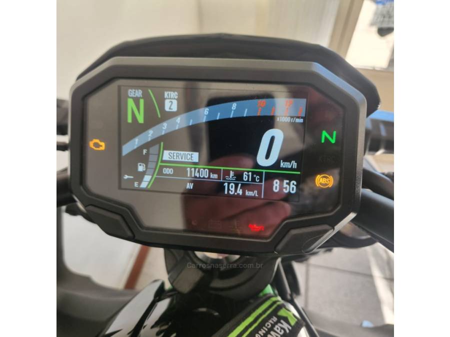 KAWASAKI - Z650 - 2023/2024 - Preta - R$ 42.000,00