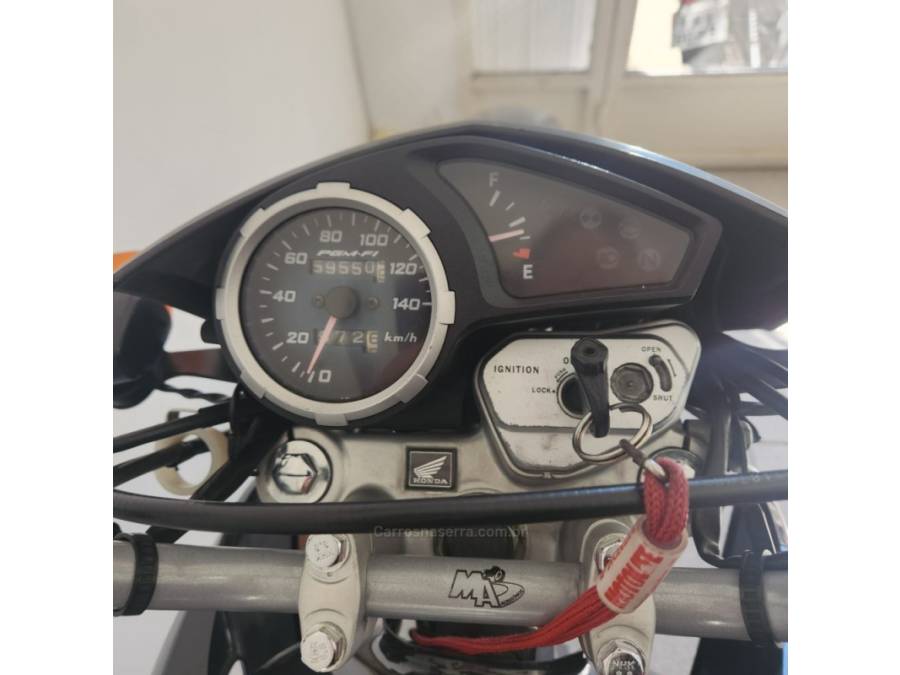 HONDA - NXR 150 - 2011/2012 - Preta - R$ 13.900,00