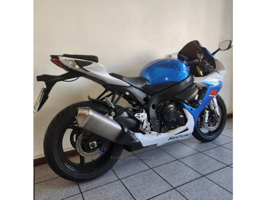 SUZUKI - GSXR - 2014/2015 - Azul - R$ 54.500,00