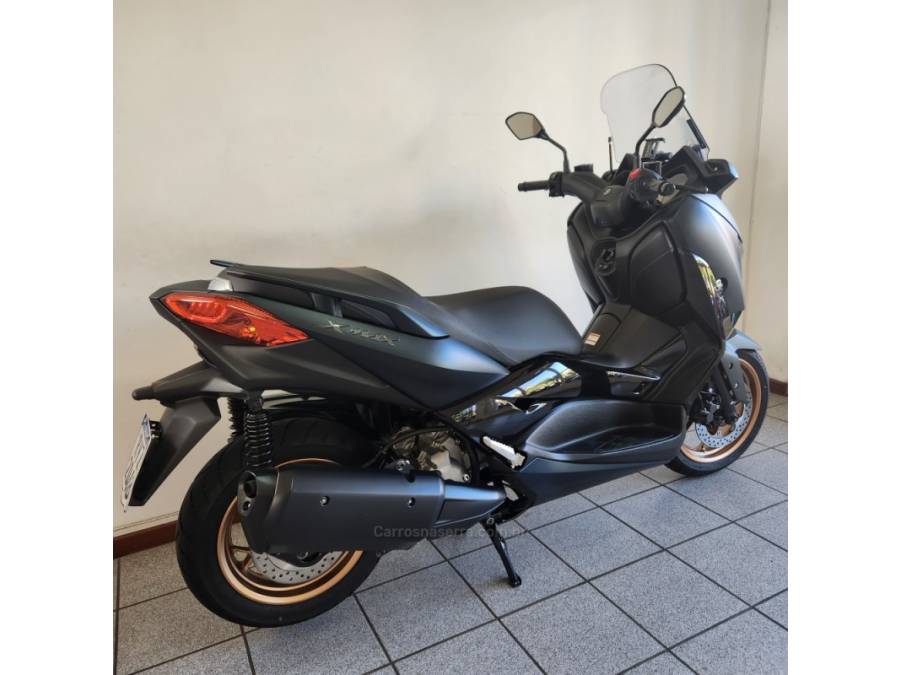 YAMAHA - X MAX - 2024/2024 - Verde - R$ 33.500,00