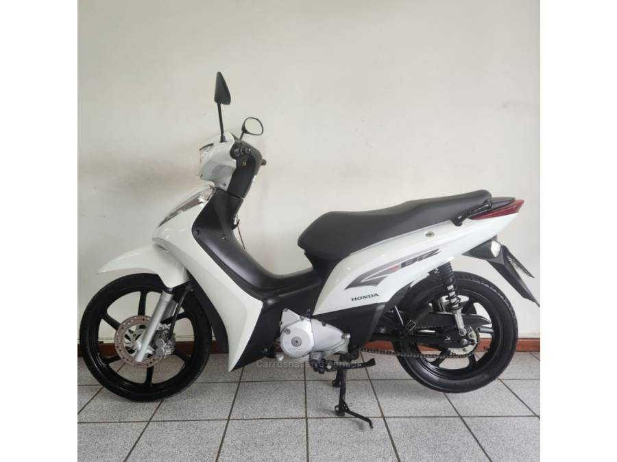 HONDA - BIZ 125 - 2013/2013 - Branca - R$ 12.900,00