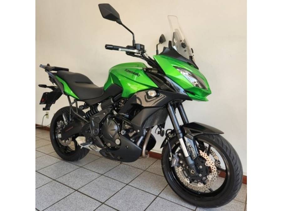 KAWASAKI - VERSYS 650 - 2015/2016 - Verde - R$ 34.900,00