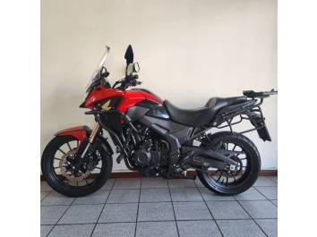 HONDA - CB 500 - 2023/2023 - Vermelha - R$ 46.500,00