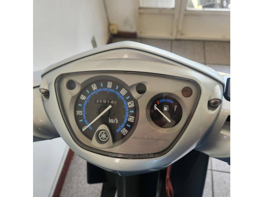 YAMAHA - NEO AT 115 - 2011/2011 - Prata - R$ 8.500,00