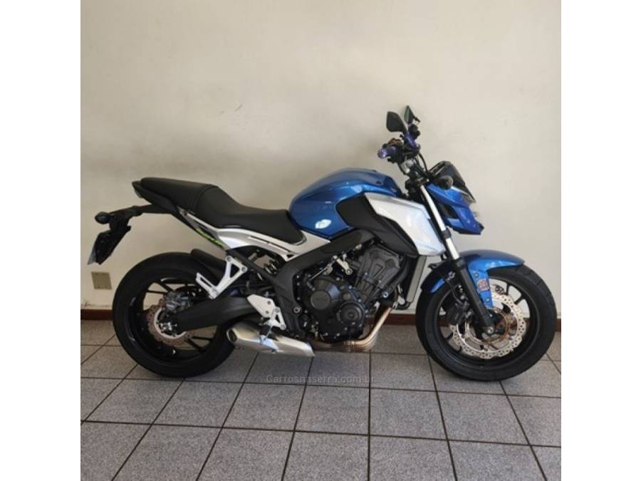 HONDA - CB 650 - 2017/2018 - Azul - R$ 43.800,00