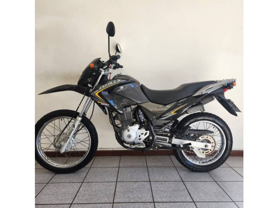 HONDA - NXR 150 - 2011/2012 - Preta - R$ 13.900,00