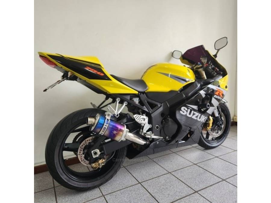 SUZUKI - GSX - 2004/2004 - Amarela - R$ 35.000,00