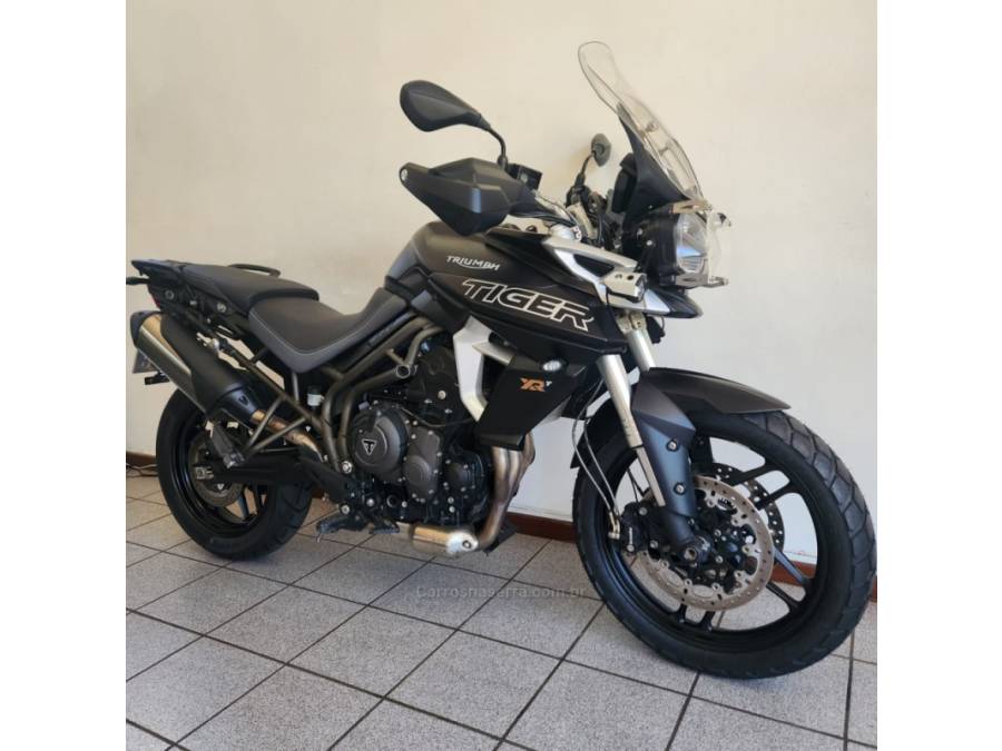TRIUMPH - TIGER 800 XR - 2019/2020 - Preta - R$ 51.000,00