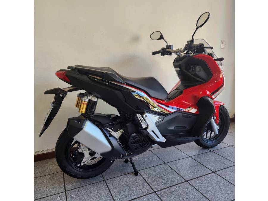 HONDA - ADV 150 - 2023/2023 - Vermelha - R$ 23.900,00