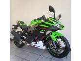 KAWASAKI - NINJA 400 - 2022/2022 - Verde - R$ 37.000,00