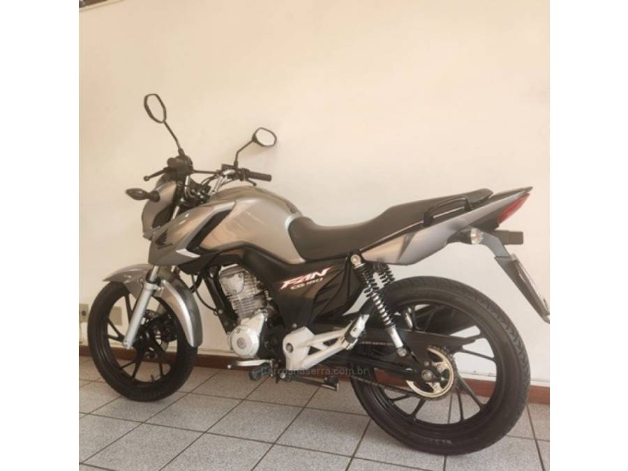 HONDA - CG 160 - 2023/2023 - Prata - R$ 16.900,00