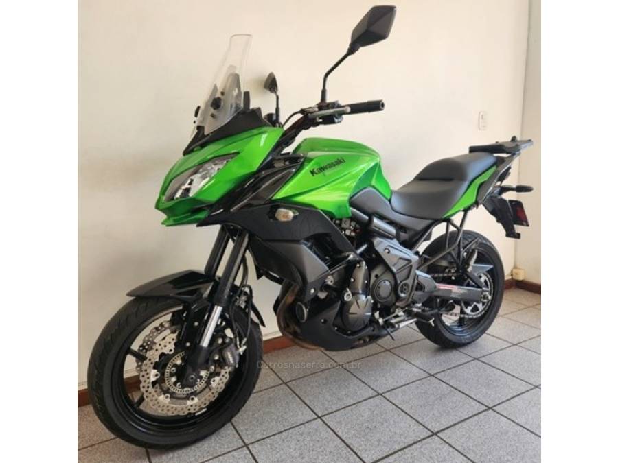 KAWASAKI - VERSYS 650 - 2015/2016 - Verde - R$ 34.900,00