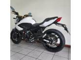 YAMAHA - XJ6 N - 2012/2013 - Branca - R$ 38.000,00