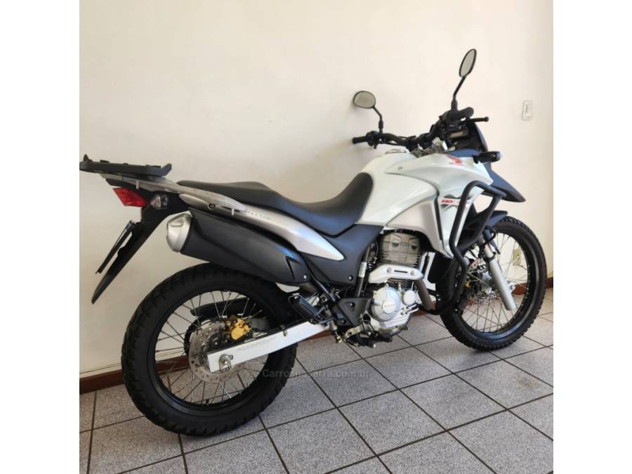 HONDA - XRE 300 - 2014/2014 - Branca - R$ 19.900,00